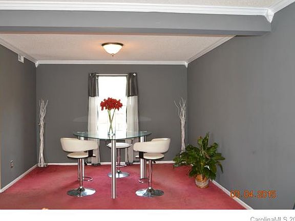 5th image of 4728 Hobbs Hill Dr
