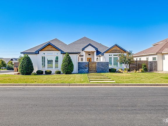 2nd image of 6133 Lois Ln