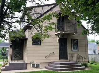 1341 S 20th St, Manitowoc, WI 54220