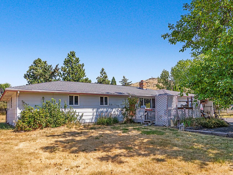 1st image of 135 Leach Dr