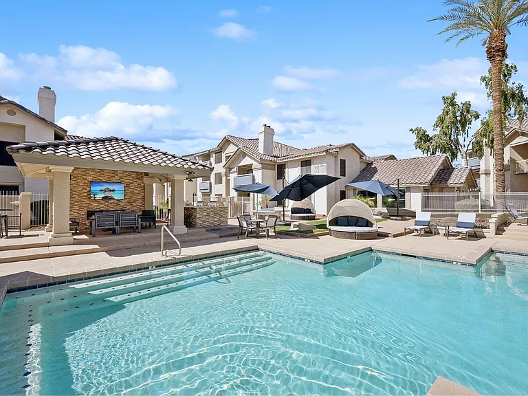 Garden Grove Apartment Homes — Photo 15