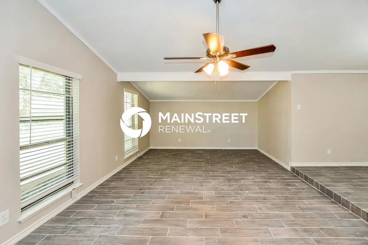 Living Room - 2902 Branch Oaks Dr