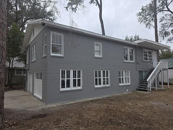 2nd image of 710 NE 11th Ave