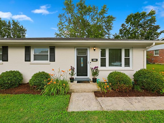 2nd image of 412 Jade Cir