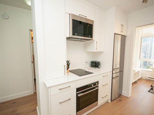 2 bedroom rental in Vancouver — photo 8