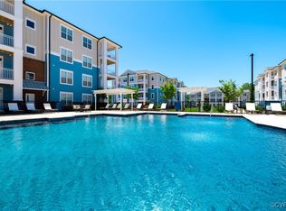 10525 Stony Bluff Dr #102, Ashland, VA
