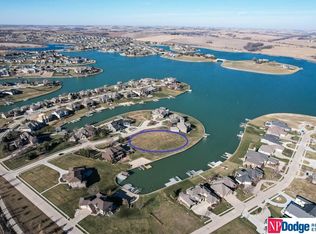 11801 N 172nd Cir, Bennington, NE 68007