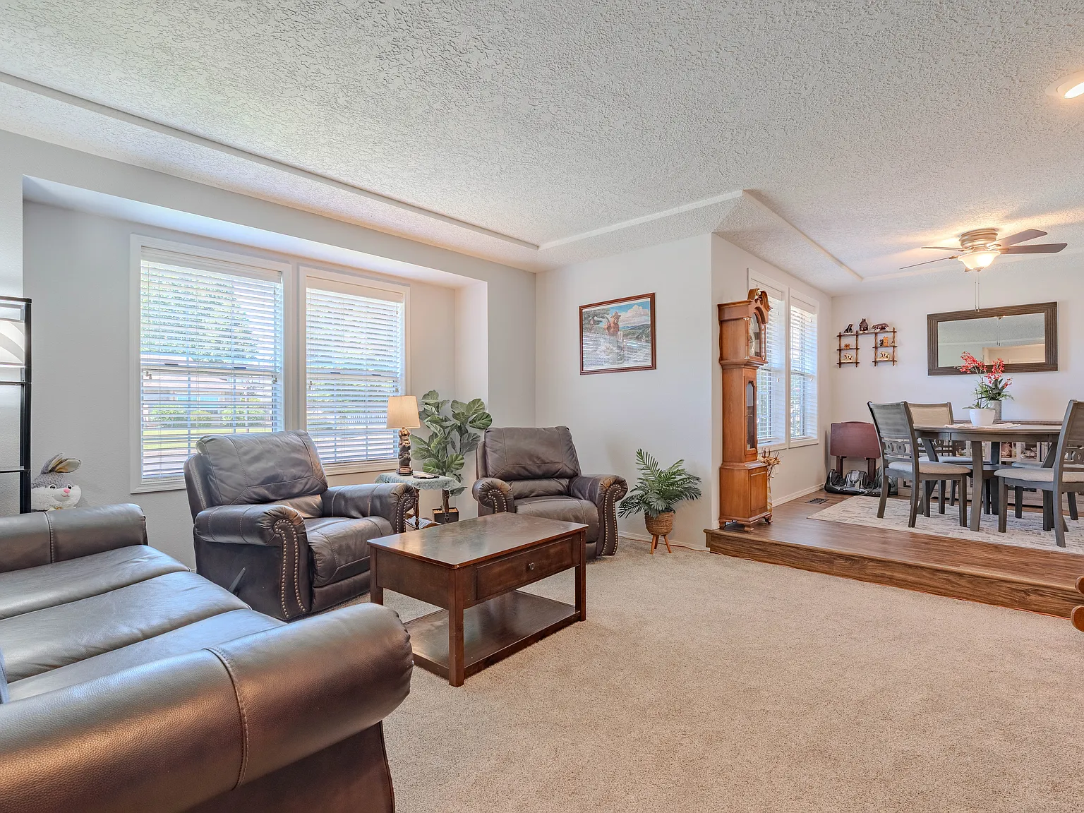 15506 SE Stevenson Dr — Photo 2