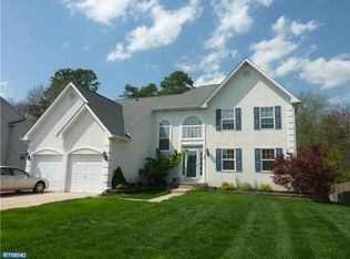 32 Wildcat Branch Dr, Sicklerville, NJ 08081