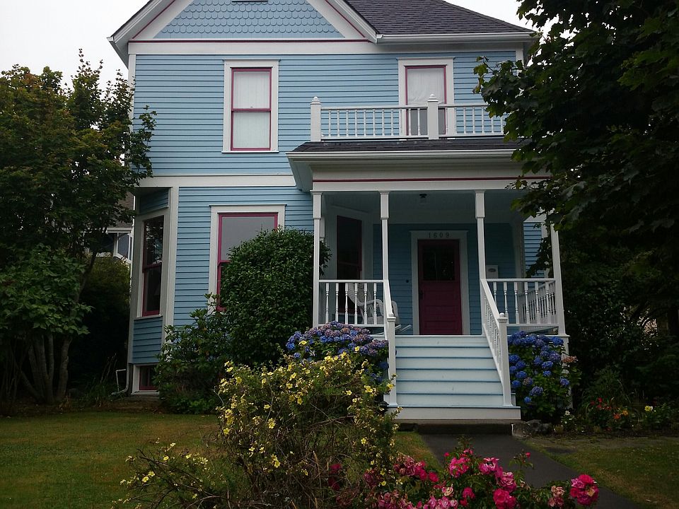 2nd image of 1609 2nd Ave W
