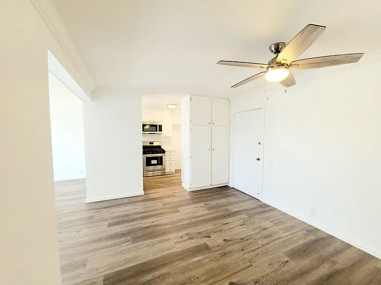 Annandale Terrace Apartments — Photo 7
