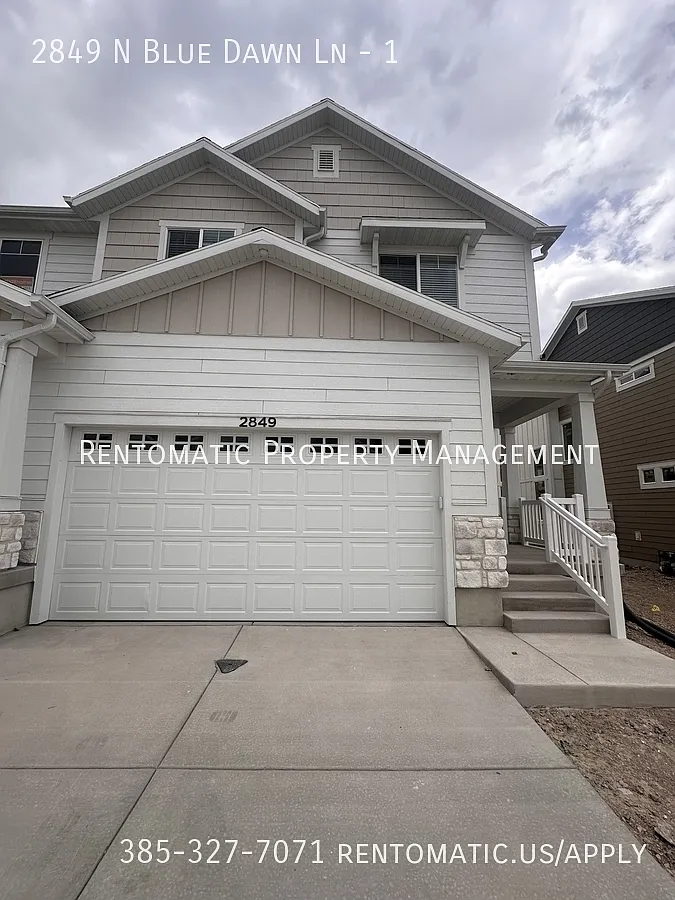 4 bed, 2.5 bath, 2478 sqft, $2,449 — Photo 1