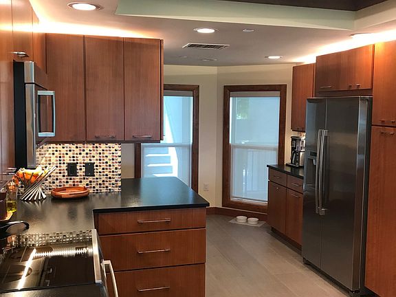 Kitchen 3