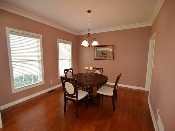 3rd image of 6424 Bromfield Dr
