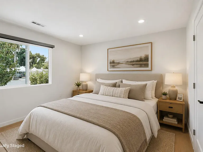 12548 Paseo Flores — Photo 27