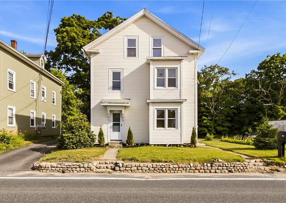 1st image of 370 Pascoag Main St