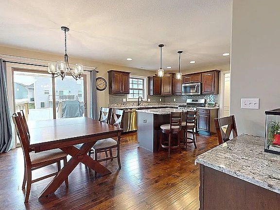 5th image of 1616 Hunters Ridge Ct