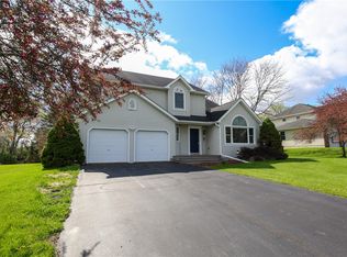 11 Ambrose Dr, Horseheads, NY 14845