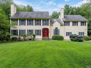 4 Scenic Dr, South Salem, NY 10590