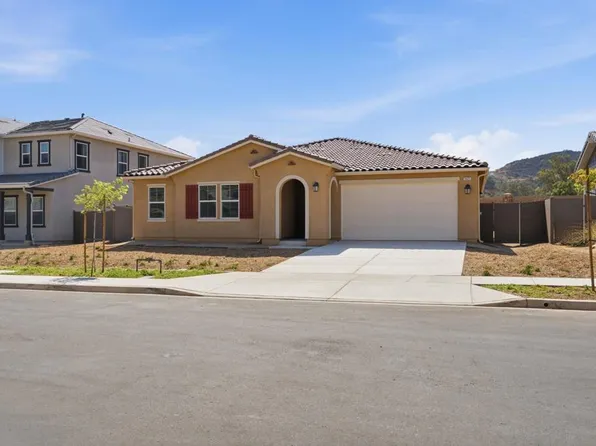 3521 Butler Pl, Escondido, CA 92027