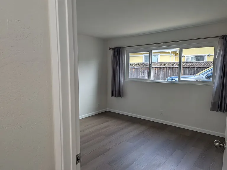20913 Royal Ave — Photo 7