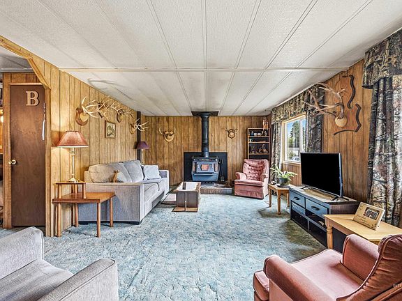 3rd image of 1024 Juliene Way
