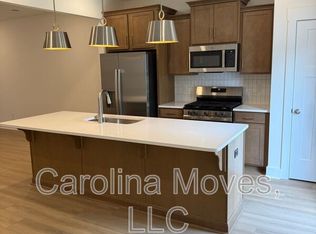 508 Round Rock Way, Fountain Inn, SC 29644