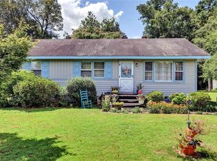 513 Riverside Dr, Lanexa, VA 23089