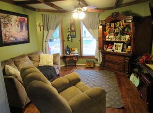 8 Grove St, Malone, NY 12953