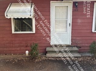 308 Lexington St #A, Chesnee, SC 29323