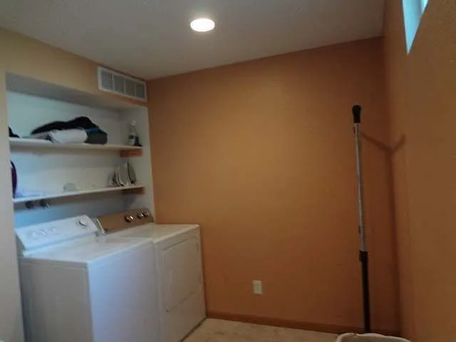 113 E Owens Ave — Photo 14