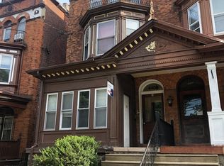 4408 Locust St APT 2R, Philadelphia, PA 19104