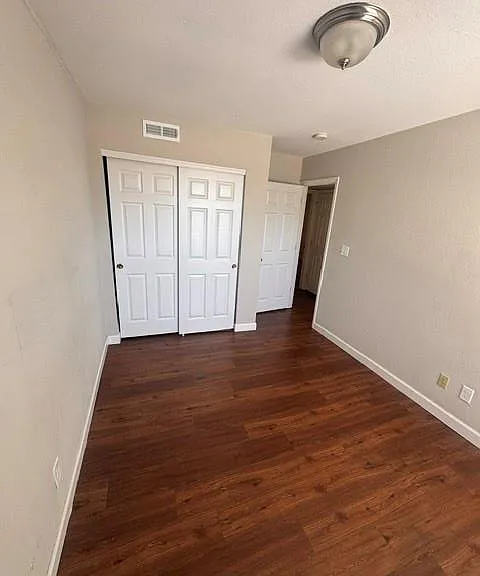 1969 Greenglen Dr #303 — Photo 10