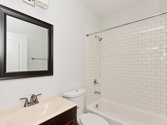 5th image of 1501 N Talman Ave APT 2R