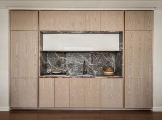 125 Greenwich St #64E, New York, NY 10006