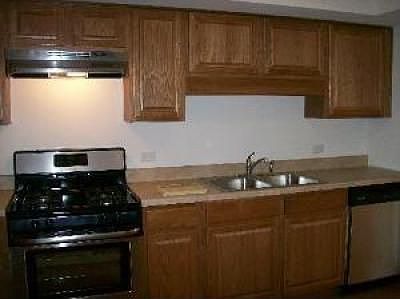 3rd image of 1942 Stonegate Dr