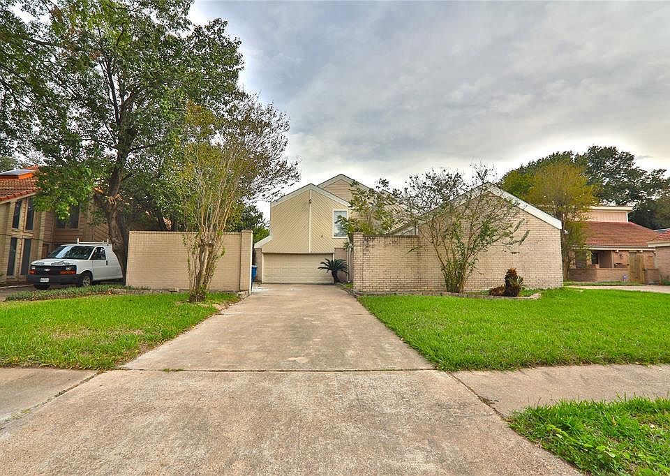 1st image of 6023 Ogden Forest Dr