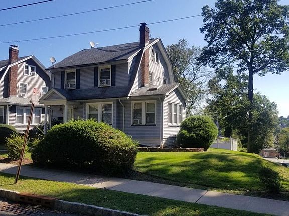 2nd image of 32 Oxford Ter