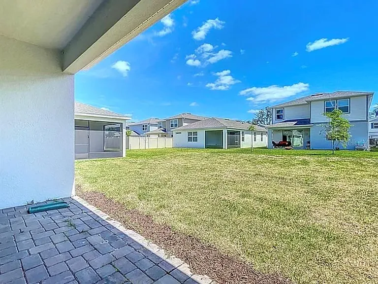 2361 Palm Park Loop — Photo 7
