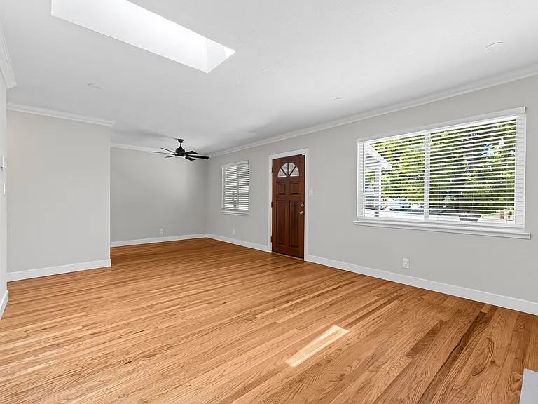 1130 S Stelling Rd — Photo 4