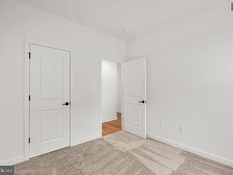 1631 Blacksmith Way #214-B — Photo 33