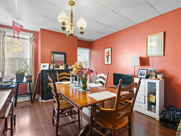 423 Fairmount Avenue image 21 of 24