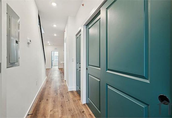 4th image of 2616 N 11th St #3