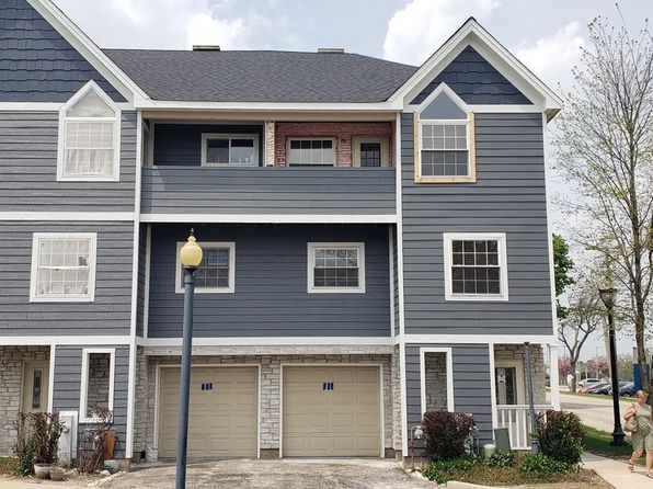 104 Lesley Ln