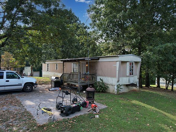 4th image of 1014/1016 Ellis Dr SE