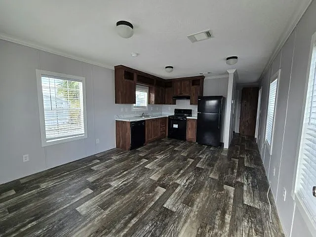 1 bed, 1.0 bath, 504 sqft, $1,730 — Photo 2