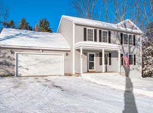 40 Ericas Way, Kennebunk, ME 04043