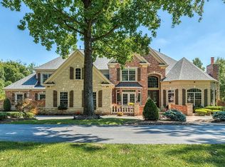 1744 Topping Rd, Saint Louis, MO 63131