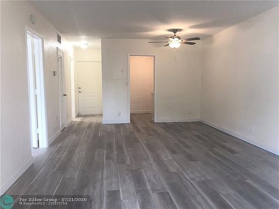 5th image of 770 SE 2nd Ave APT A105
