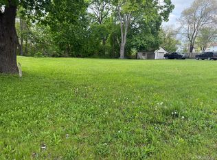 349 N Perry St, Pontiac, MI 48342